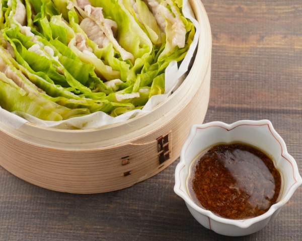 ★新メニュー★レタスと豚肉のミルフィーユの画像