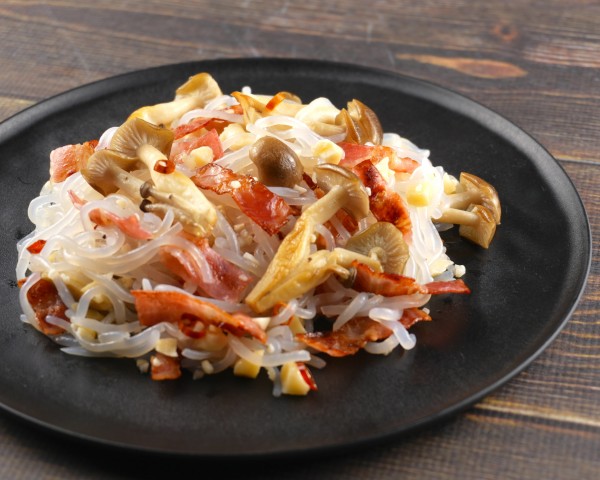 ★新メニュー★白滝のペペロンチーノの画像